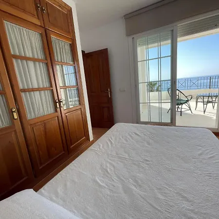 Beachline Penthouse - Sealine *