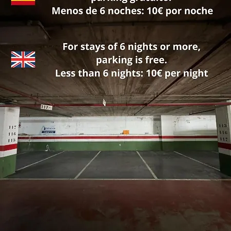 Beachline Penthouse - Sealine * إِستيبونا