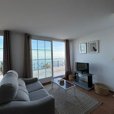 Beachline Penthouse - Sealine Estepona