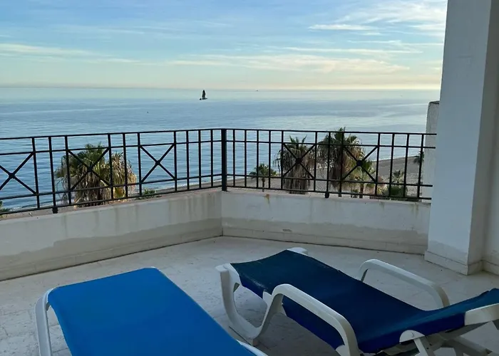 Beachline Penthouse - Sealine