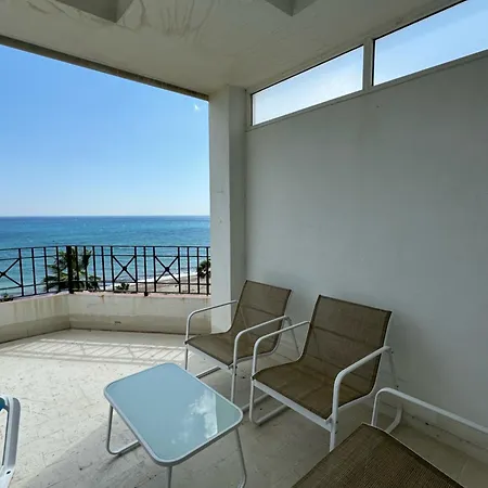 Beachline Penthouse - Sealine شقة